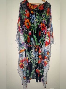Slim Factor Investments Bright Floral Kimono Overlay One Size Cover Up